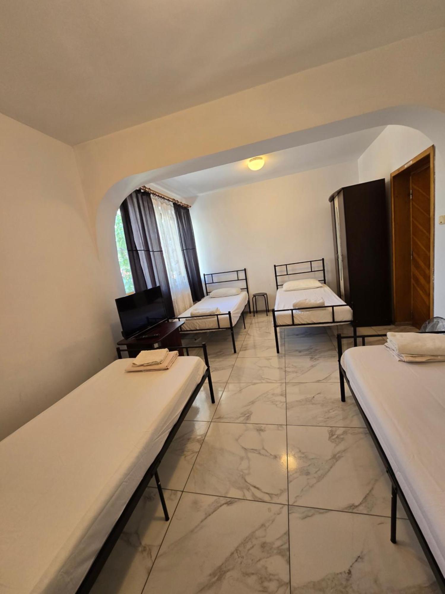 Z Villa Bucarest Extérieur photo